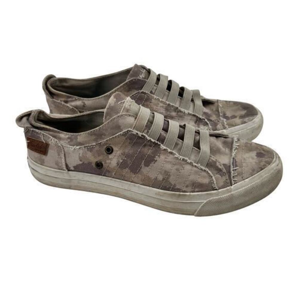 Blowfish Mars Women's Sneakers Cotton Natural Foggy Camo slip on comfort Size 8